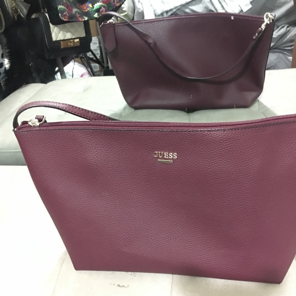 Authentic GUESS Hobo